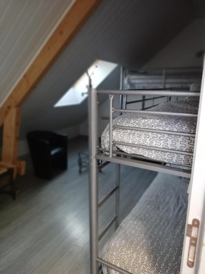 Les Fermiers Bed & Breakfast Giremoutiers Exterior photo